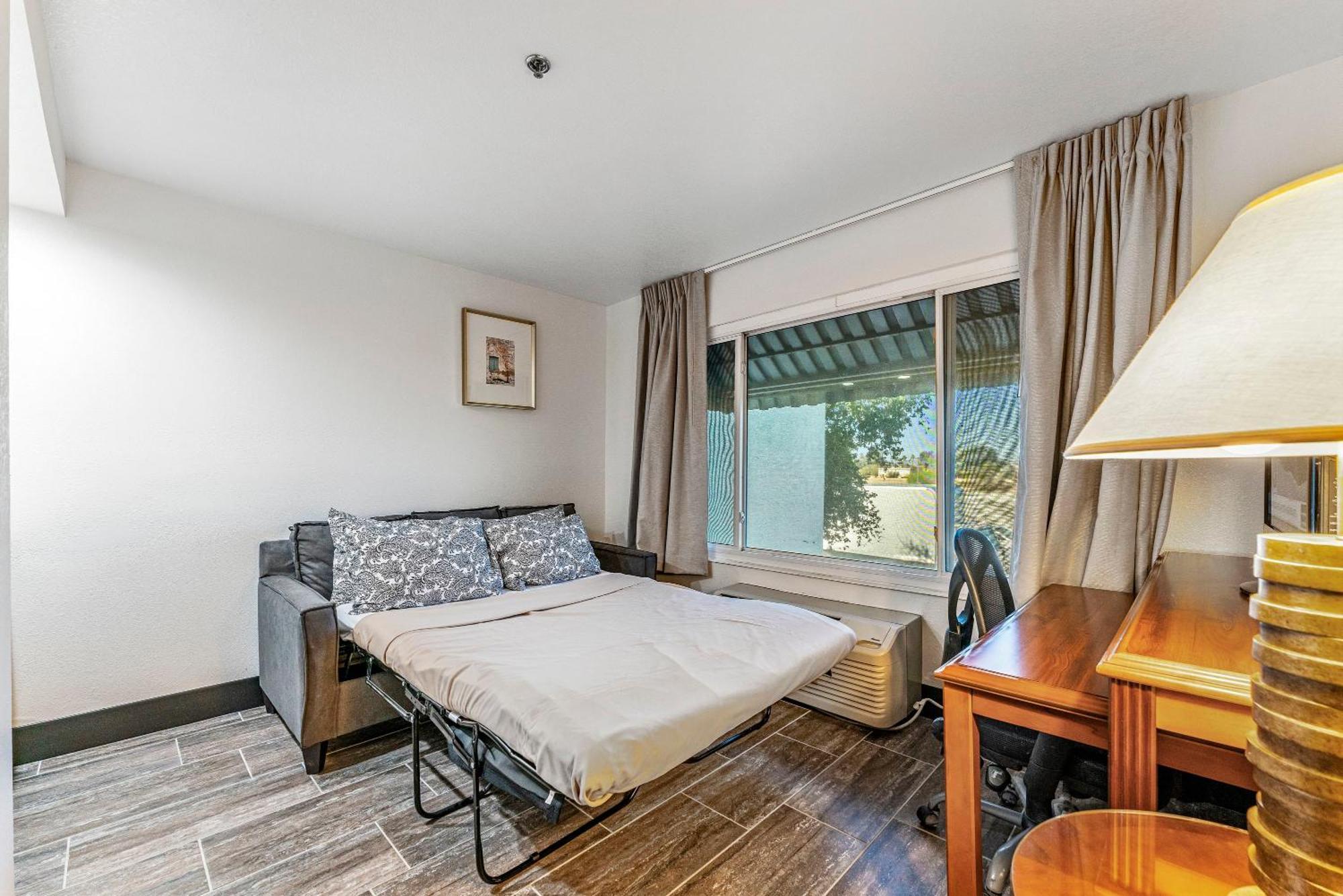 Tempe Corner Apartment Studio King Bed Экстерьер фото